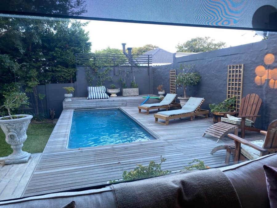 4 Bedroom Property for Sale in Newlands Western Cape